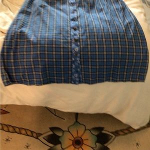 Lanz of Salzburg Blue Plaid Skirt Size 2X Floral Pockets 100% Cotton